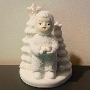 snowbabies collectible figurine